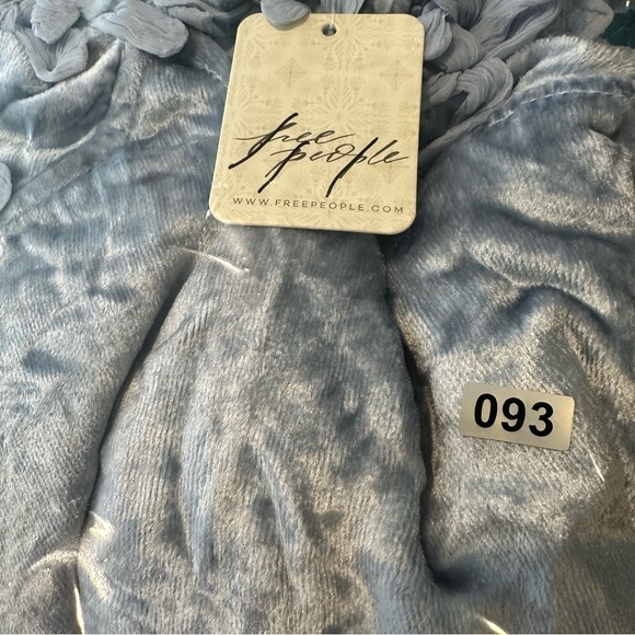 NWT FREE PEOPLE Velvet Mini Dress Light Blue Size 10 - Picture 16 of 16